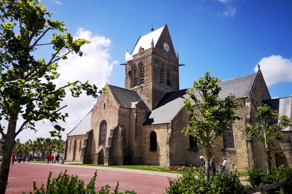 Ophorus Tours - D-Day Tour: Utah & Omaha Beaches, Sainte-Mère-Église & American Cemetery