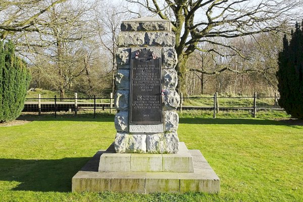 Ophorus Tours - Explore Ypres & Flanders Your Way: Private WW1 Tour from Arras