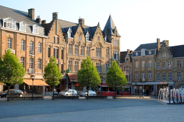 Ophorus Tours - Ypres & Beyond: Private WW1 Remembrance Tour from Lille